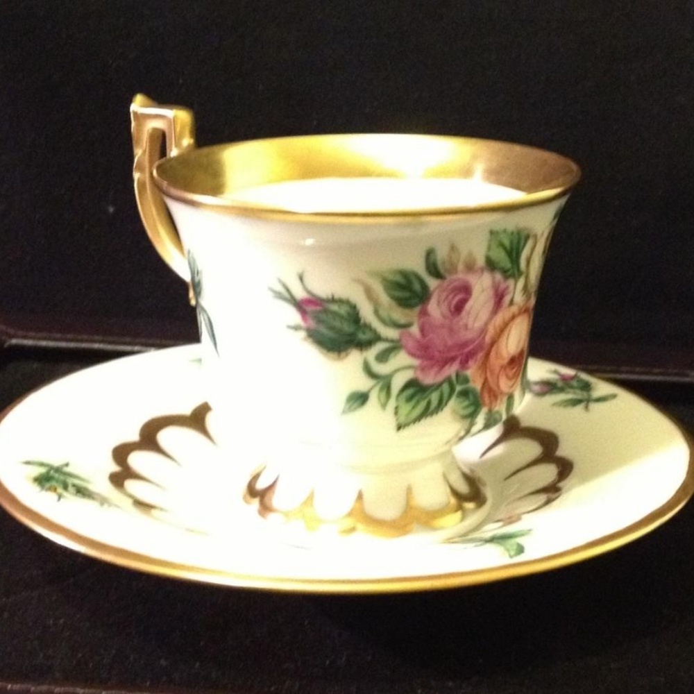 Vintage Heinrich Bavarian Gold Rim Tea Cup Set